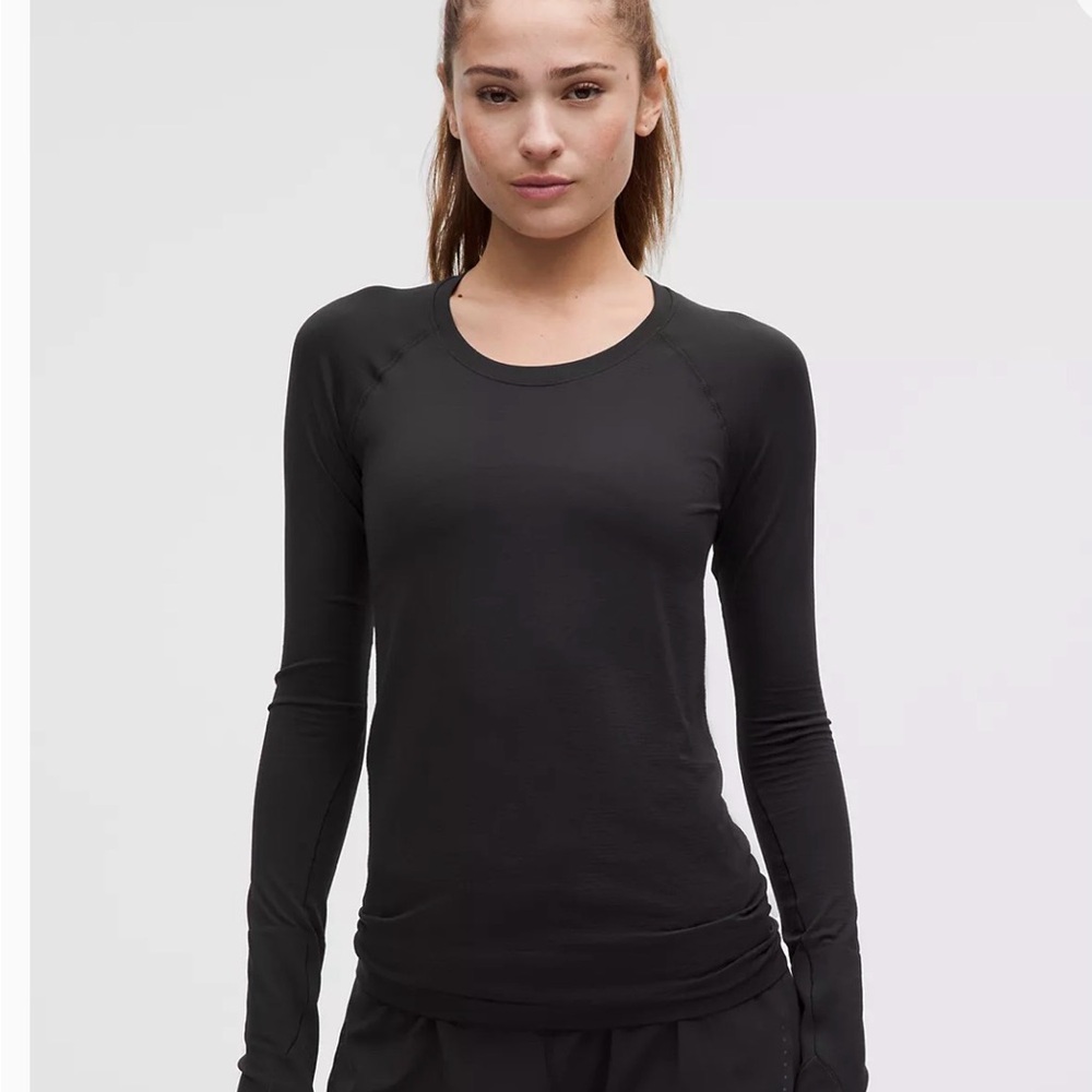 lululemon athletica Black Long-Sleeve Crew Active Top
